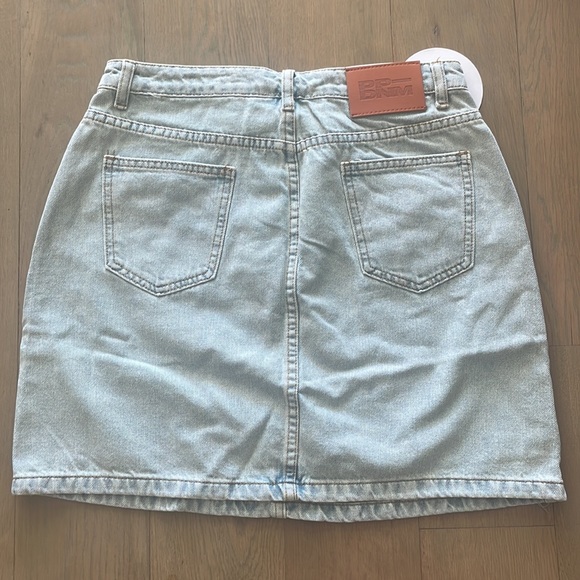 Princess Polly denim mini skirt size 6 NWT - Picture 3 of 3